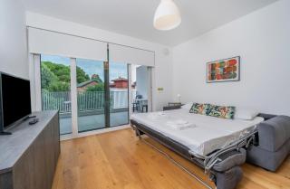 GuestHost - Neos House - 8