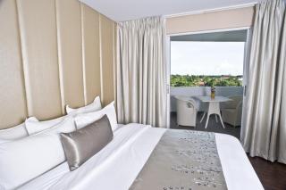 Goldberry Suites & Hotel Mactan - Mactan - 8