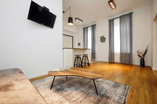 Well located cozy place - Lviv - 6