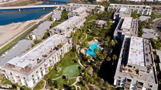 F9 - Beach Cottage Getaway - Oceanside - 1