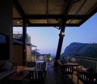 HIDE ELLA Hotel & Resort - 1