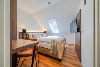 Zentrum Hotel Stade - 9