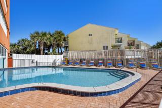 Tropic Winds Condominium #607 by Book That Condo - Panama City Beach - 7