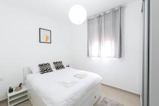 Neat 4BR Apt With Parking-High Floor-Elevator-Mamad - 6