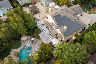 Luxury 5br 3 5ba w Pool & Hot Tub - 2
