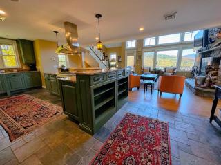 Presidential View Ski-in Ski-out Townhome with Amazing Views - Bretton Woods - 7