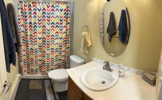 Forget Me Not Home by Airport Upstairs with Deck - Anchorage - 3