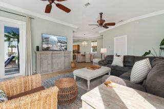Periwinkle Paradise - Navarre - 7