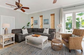 Periwinkle Paradise - Navarre - 4