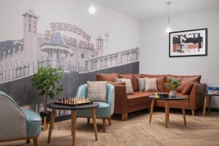 Staybridge Suites Brighton by IHG - Brighton & Hove - 2