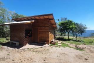 Cabana no alto do morro - 3