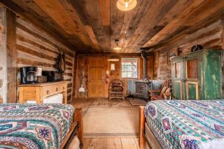 New! Historic 1906 cabin in Colorado Natl Forest - 8