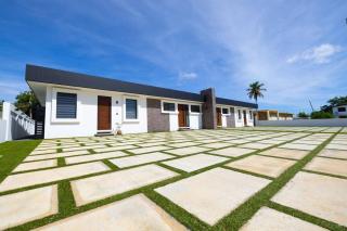 Lux Ramey Cir D 2 king bed w/Wi-Fi near airport. - Aguadilla - 2
