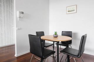 Urban Oasis in the Heart of Richmond Cultural Hub - 2