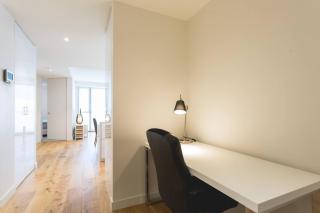 Sun-lit Suburban Stay near Westfield Doncaster - Melbourne - 2