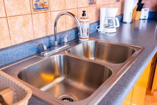 Jobos Beach Apt #1 near food truck and beach . - Isabela - 7