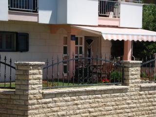 Apartments by the sea Sukosan, Zadar - 21790 - Sukošan - 3
