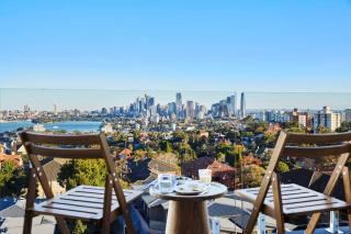 Harbour Bliss - Exquisite Design, Breathtaking Views - 6