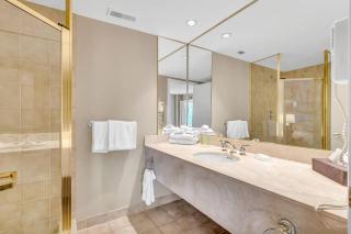 Cozy Getaway with Resort Perks - 7