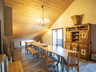 Chalet spacieux à Châtel, 6 chambres, 4 salles de bain, près des remontées mécaniques, WiFi, parking - FR-1-676-3 - Châtel - 8