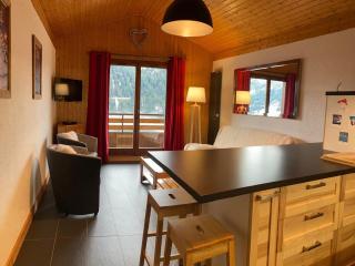 Chalet chaleureux à Châtel - Idéal 6 pers, 3 pièces, proche télésiège, WIFI, balcon sud, garage - FR-1-676-21 - Châtel - 4