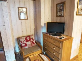 Charmant T3 pour 5 pers, proche centre et remontées, balcon exposé sud-ouest, parking inclus - FR-1-676-12 - 3