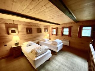 Chalet 4 pièces, 3 chambres, 8 pers., proche télécabine, balcon, jardin privatif, parking, Wifi - FR-1-676-40 - Châtel - 1
