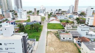 Incrível apartamento à 200m da praia - Itajubá - 9