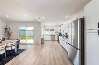 Vineyard Chic Oasis: Modern Elegance near Temecula Wineries - Temecula - 2
