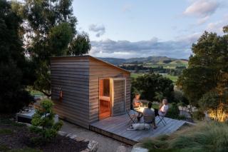 Russell's Cabins - Omihi - 2