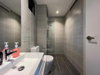 KLCity & KLCC View Modern Style 2R2B - 6 pax - 2