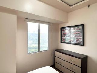 2-BR condo unit in IT Park - 7