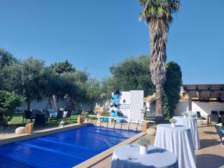 Villa VEDORNA - large luxury house with pool, wellness room with jacuzzi & sauna, game room, children's playground & bbq, Pomer, Istria - Pomer - 1