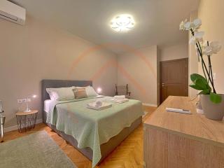 Luxury Varna Downtown Dream Parking - Varna City - 7