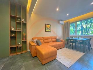 Luxury Varna Downtown Dream Parking - 4
