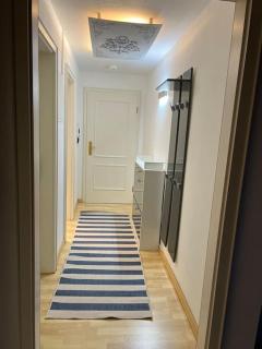DG Wohnung in der nähe vom Schloss - Schwerin - 3