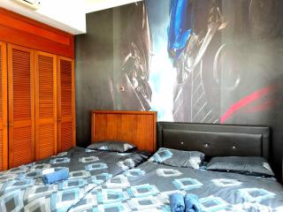 KLCC Transformers Homestay 10pax - 3