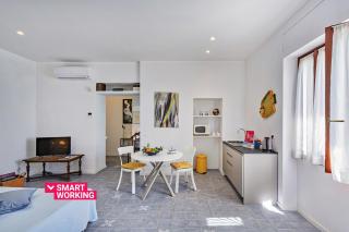 Yellow Suite sul Lungomare di Recco by Wonderful Italy - Recco - 0