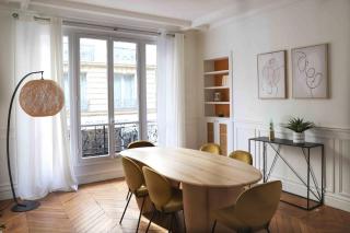 Charming 3 bedroom Haussmannien apartment in 17th - París - 1