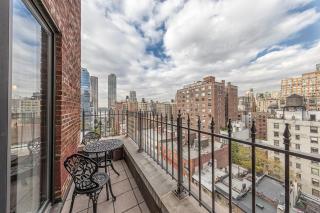 Stately Spacious UWS 1BR w Doorman Gym NYC-16 - 7