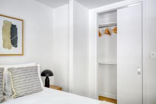 Midtown E Studio w Elevator nr Central Park NYC-635 - 2
