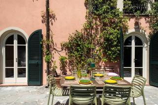 Stunning Villa with Pool and Amazing Garden - 9