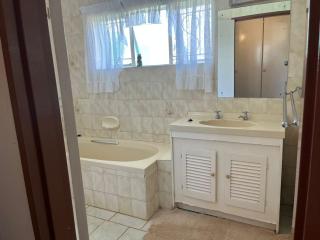 Elwandle Guest House - 1