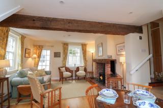 18 Robinsons Row - 6