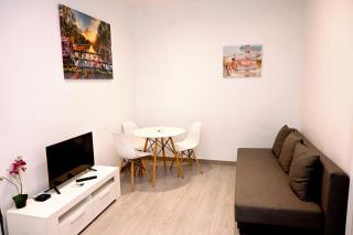 Homenfun Barcelona Les Corts - Barcelone - 0