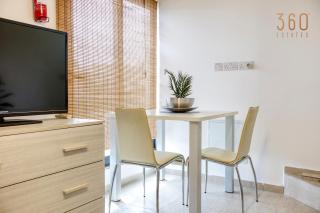 Charming 1BR APT with amazing sea views just steps away by 360 Estates - St Julian's - 9
