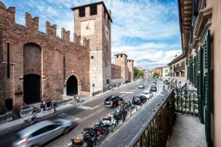 LOGGIA DEI GAVI - Verona - 5