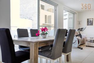 Lovely penthouse with private BBQ & WIFI in GZIRA BY 360 Estates - Il-Gżira - 7