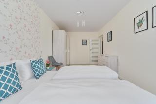 Apartment Piękna with PARKING Wrocław by Noclegi Renters - Wrocław - 1