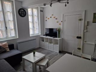Superbe appartement - Hypercentre - rue Madeleine - 6 personnes - Troyes - 0